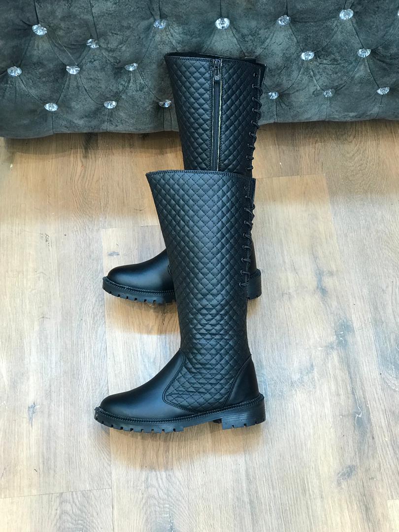 چکمه شنل دوزی